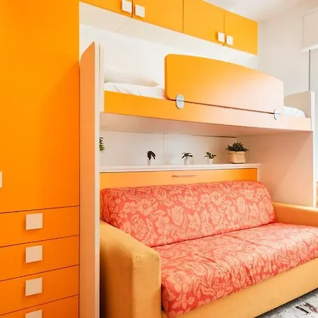 Apartman 200m From The Sea, Place Included