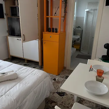 200m From The Sea, Place Included דירה לידו די ג'סולו