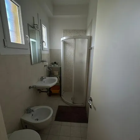 200m From The Sea, Place Included * לידו די ג'סולו